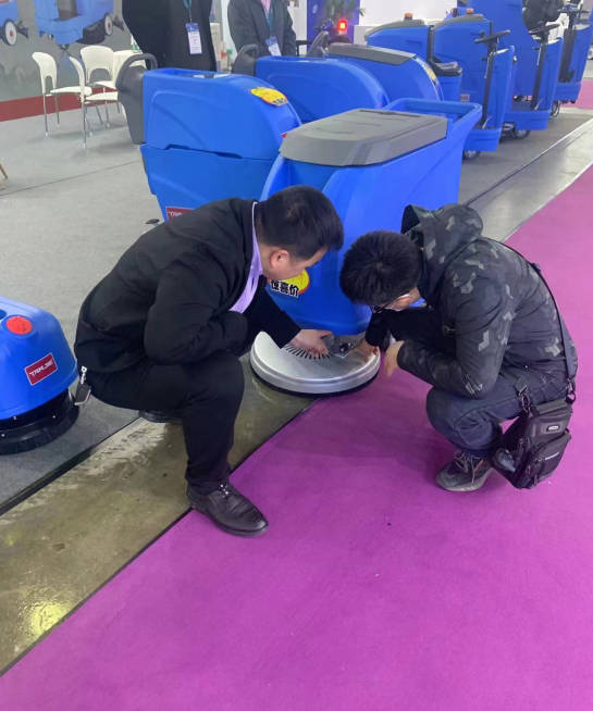 佳木斯小型电动洗地机是否适合用于环卫保洁