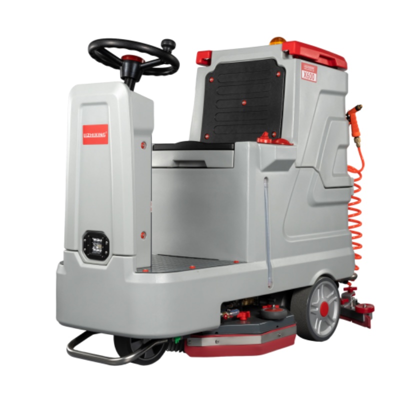 佳木斯坦洁全自动驾驶式洗地机X600